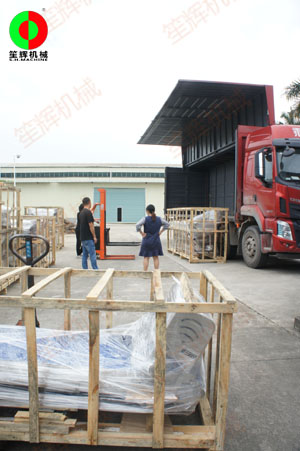 多功能洗菜機等一批蔬菜清洗加工設備發貨交付客戶!