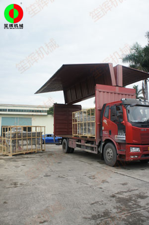 多套蔬果洗菜機組按客交期準時裝車出貨!