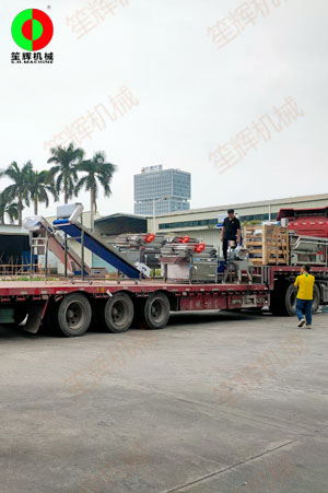 江西葉小姐凈菜加工及根莖加工生產線裝車按時交付客戶！